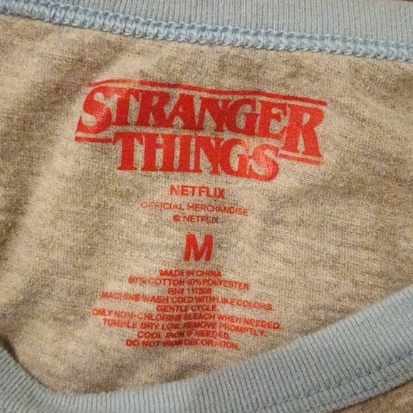 Stranger things T - Picture 3 of 4
